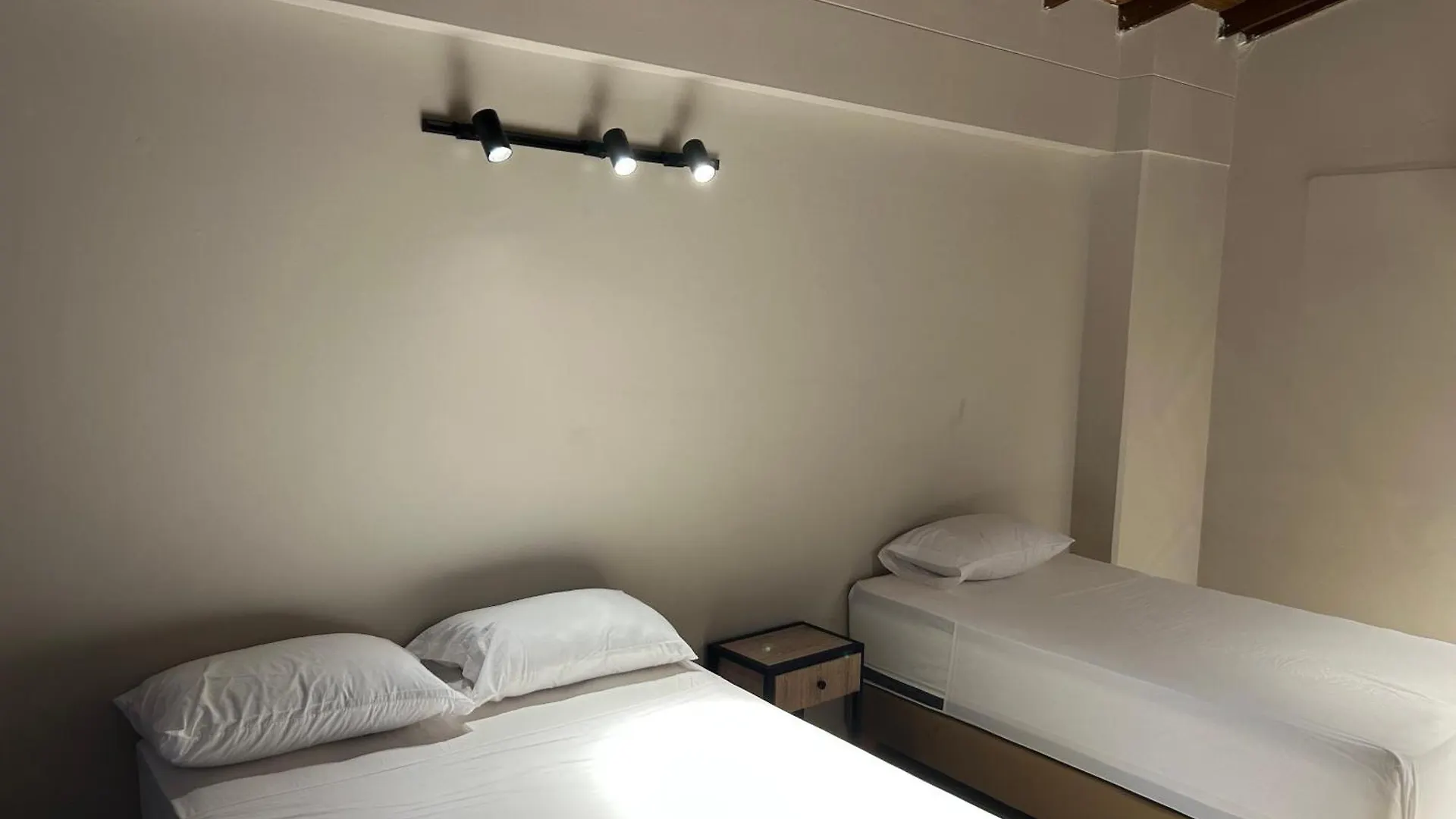 Hotel Coral Boutique Medellin 3*,