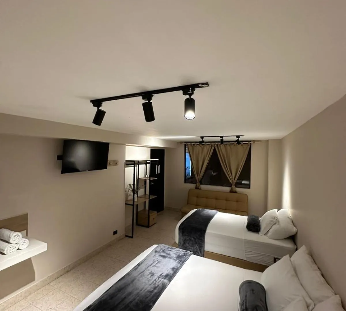 Hotel Coral Boutique Medellin 3*,  Colombia